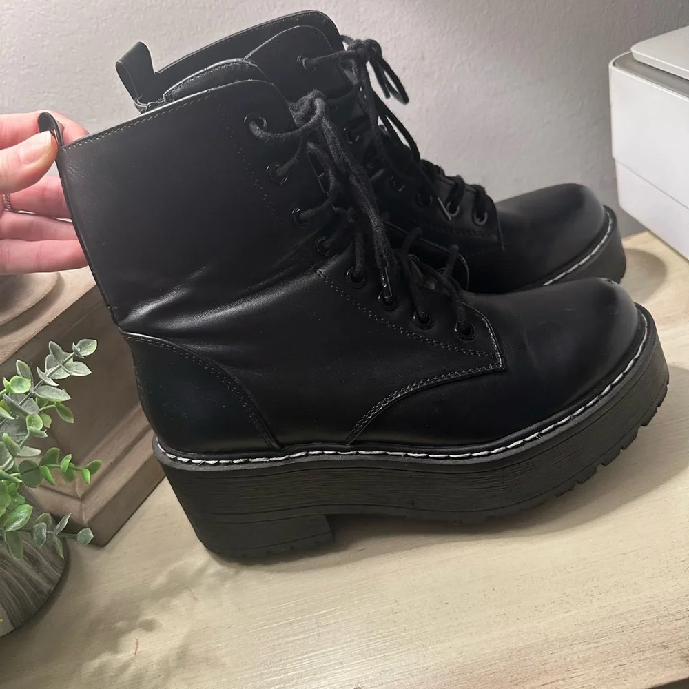 Black Platform Lace-Up Combat Boots - Picture 7 of 12
